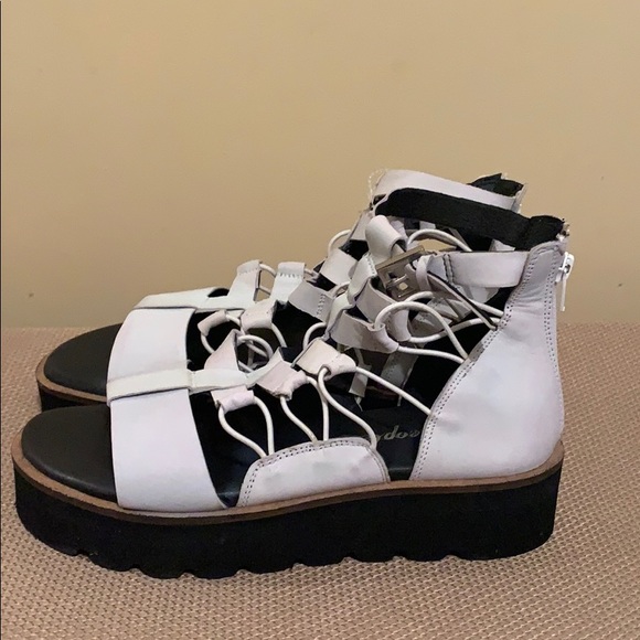 Free People Sunrise Flatform Sandals - Picture 4 of 6